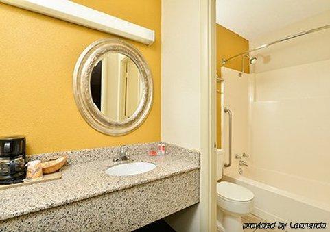 Econo Lodge Bowling Green Dış mekan fotoğraf